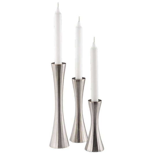 Silberfarbenener Leuchter H 24 cm € Deko 2071 WikaKerzen