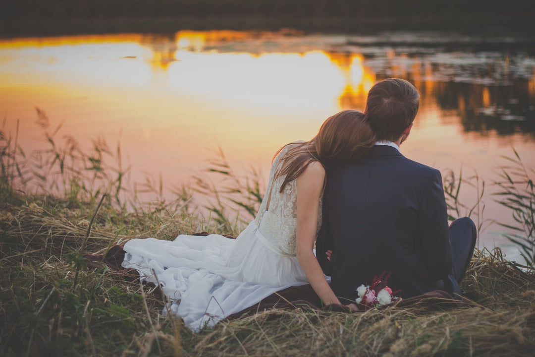 Unvergessliche Momente im Kerzenschein: Die Magie der Hochzeitskerzen